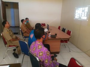 Read more about the article RAPAT MENYONSONG NEW NORMAL DI PEMERINTAH KAB. SANGGAU